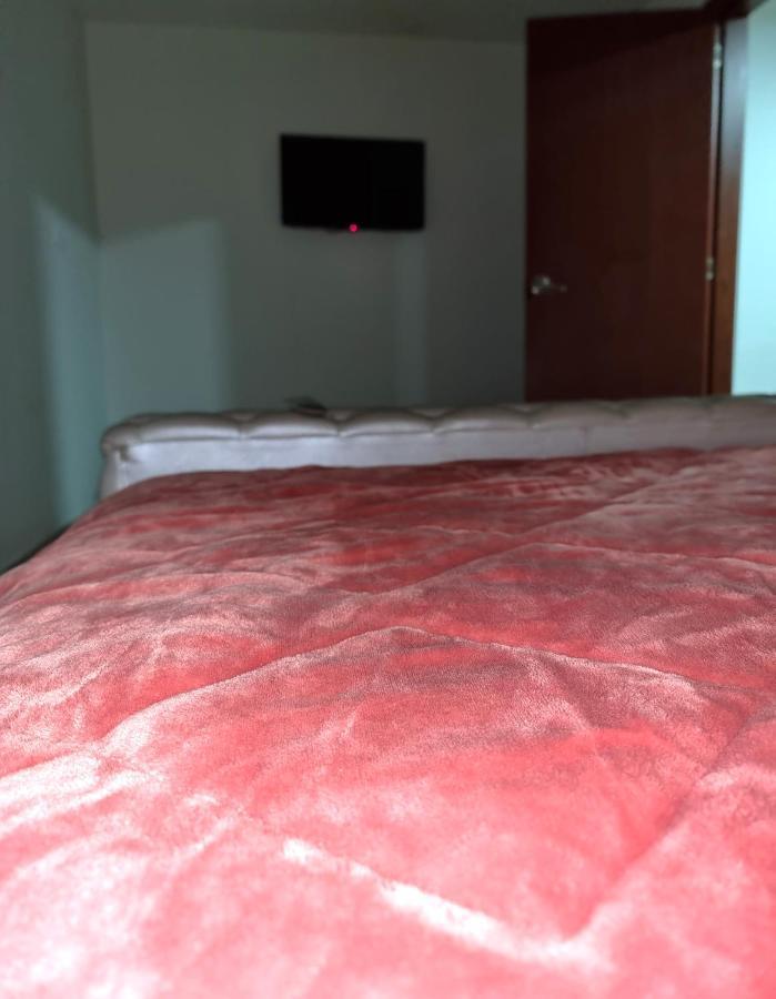 Casa Hogar Hostal Богота Экстерьер фото